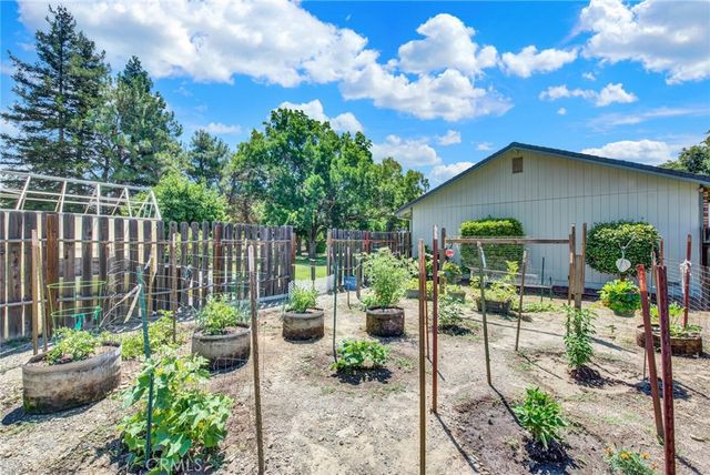 1880 INGHRAM, Corning, CA 96021