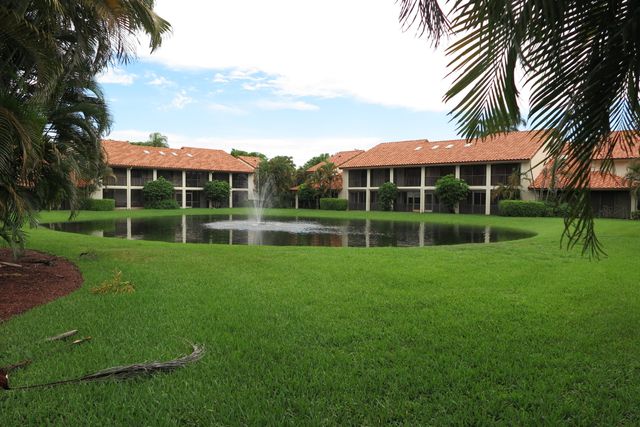 7875 La Mirada Drive, Boca Raton, FL 33433
