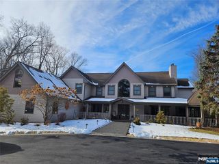285 Chestnut Ridge Road, Woodcliff Lake, NJ 07677