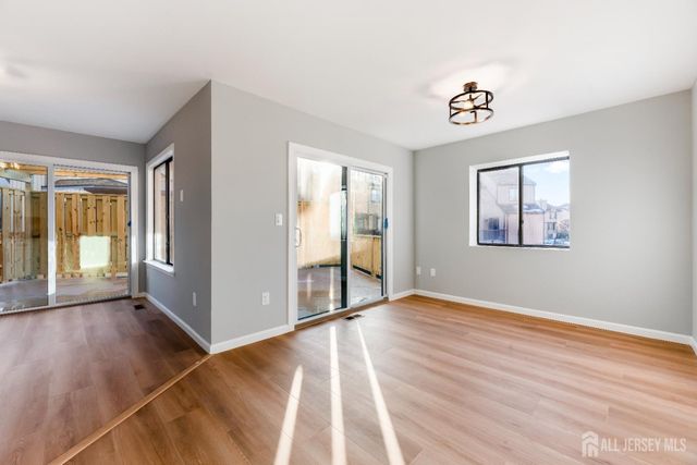 40 Emerald Lane, Old Bridge, NJ 08857