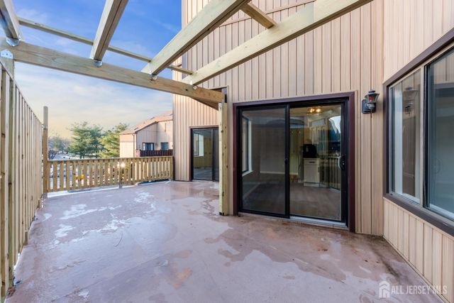 40 Emerald Lane, Old Bridge, NJ 08857