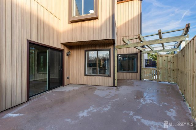 40 Emerald Lane, Old Bridge, NJ 08857