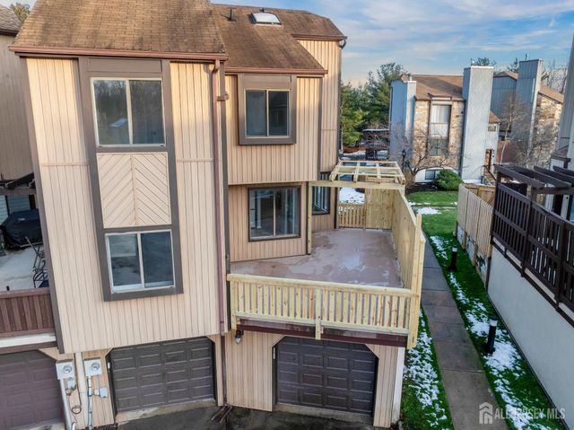 40 Emerald Lane, Old Bridge, NJ 08857