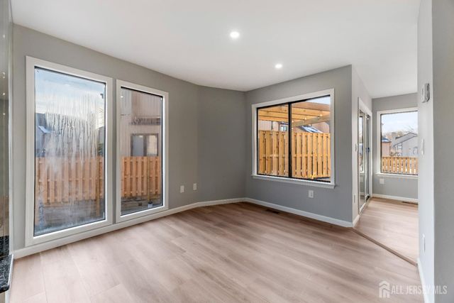 40 Emerald Lane, Old Bridge, NJ 08857