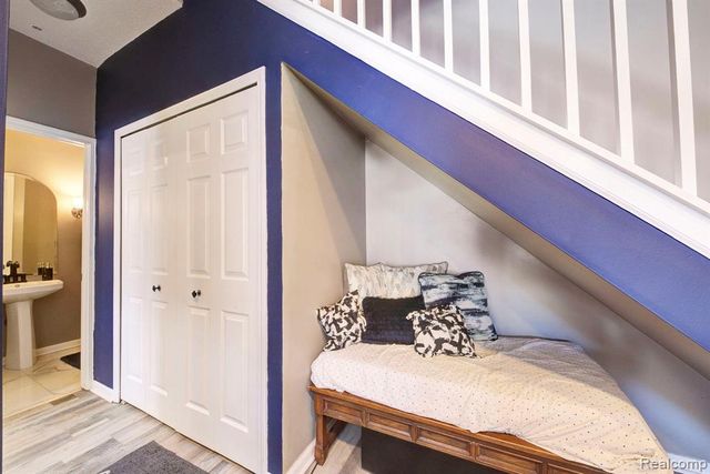 49966 Plymouth Way, Plymouth, MI 48170