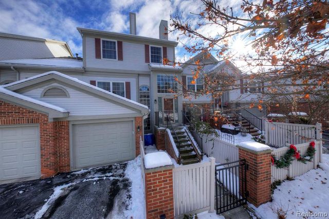 49966 Plymouth Way, Plymouth, MI 48170