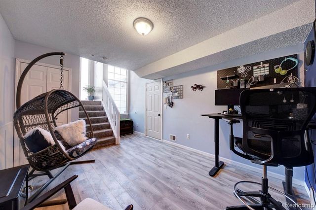 49966 Plymouth Way, Plymouth, MI 48170