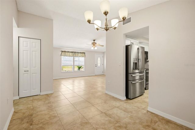 6807 36TH AVE DR W W, Bradenton, FL 34209