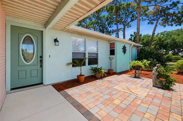 6807 36TH AVE DR W W, Bradenton, FL 34209