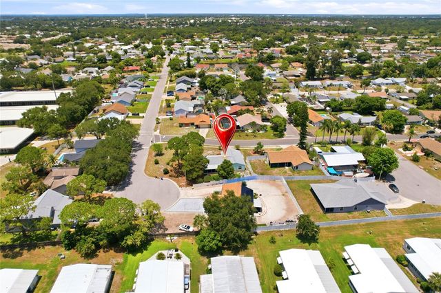 6807 36TH AVE DR W W, Bradenton, FL 34209