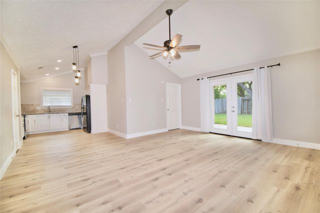 16710 Rippling Mill Drive, Sugar Land, TX 77498