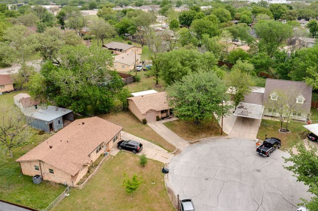 404 Southern Court, Saginaw, TX 76179