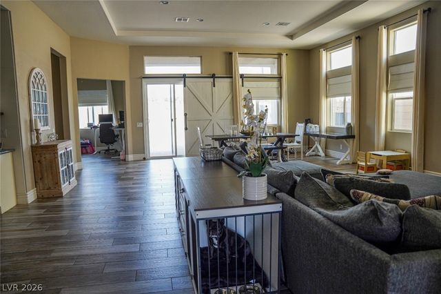 5781 Douglas Everett Street, Las Vegas, NV 89120