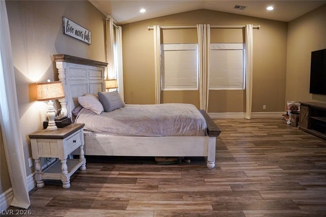 5781 Douglas Everett Street, Las Vegas, NV 89120