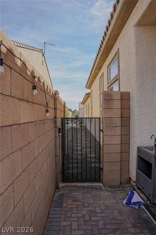 5781 Douglas Everett Street, Las Vegas, NV 89120