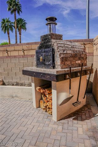 5781 Douglas Everett Street, Las Vegas, NV 89120