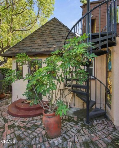 2285 E Orange Grove Boulevard, Pasadena, CA 91104