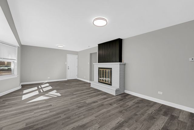 17015 Annetta Avenue, Hazel Crest, IL 60429