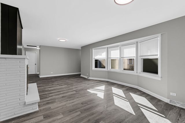 17015 Annetta Avenue, Hazel Crest, IL 60429