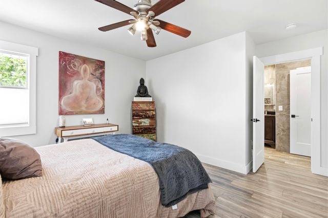 1400 NE 17th Avenue, Fort Lauderdale, FL 33304