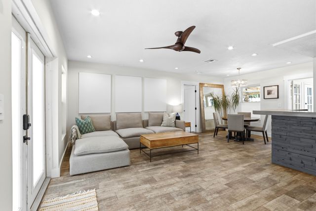 1400 NE 17th Avenue, Fort Lauderdale, FL 33304