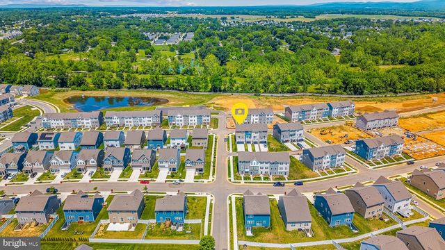 200 SWAN FIELD AVE, Ranson, WV 25438