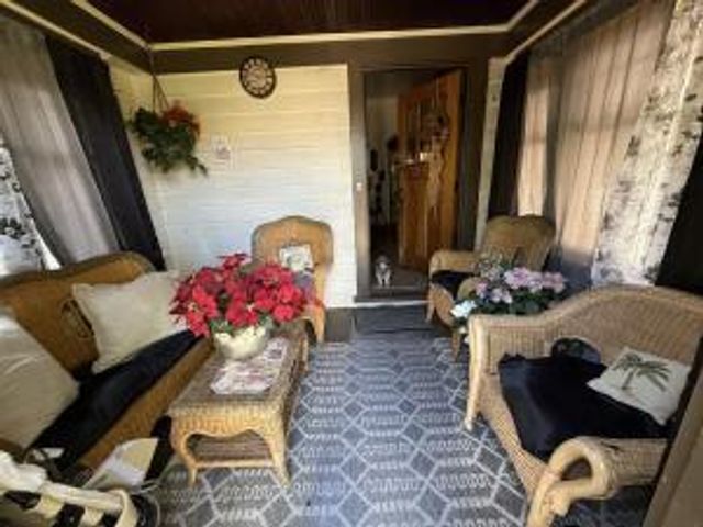 2915 N 38th STREET, Milwaukee, WI 53210