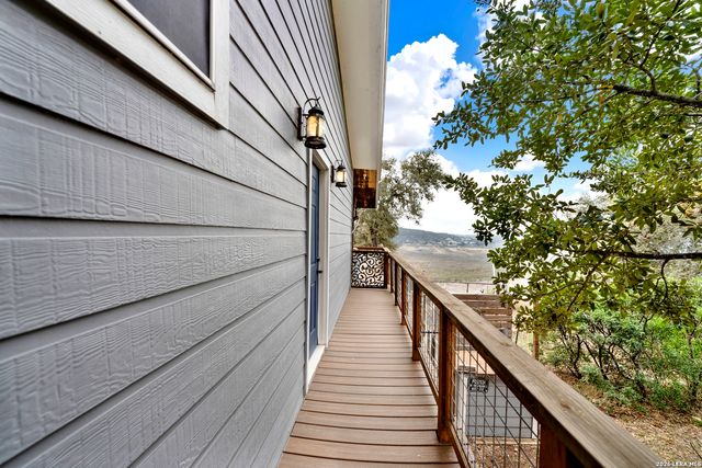 309 & 314 Sunset, Lakehills, TX 78063