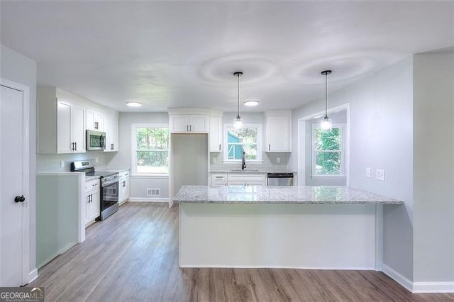 2538 Three Bars Drive, Grayson, GA 30017