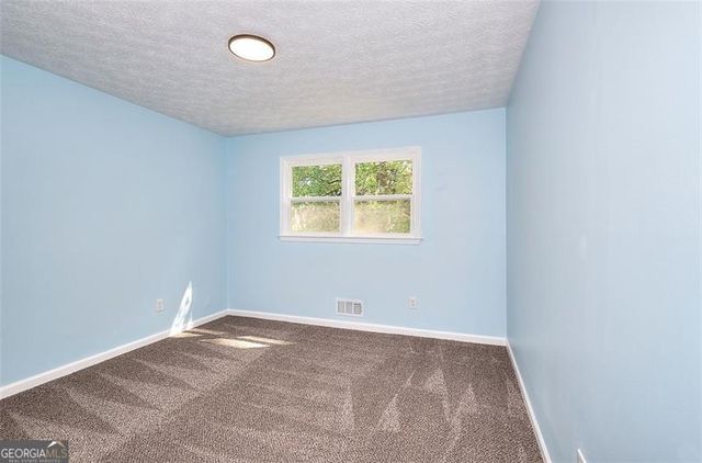 2538 Three Bars Drive, Grayson, GA 30017