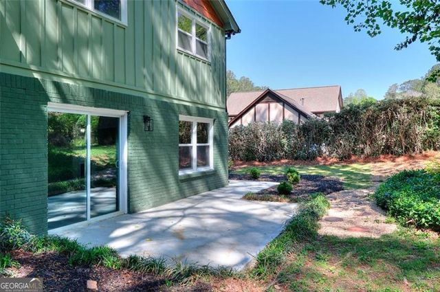 2538 Three Bars Drive, Grayson, GA 30017