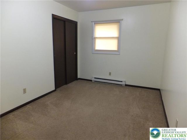 8368 Seemsville Road, East Allen Twp, PA 18067