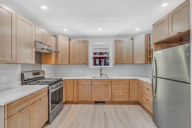 74 Ruthven 1, Boston, MA 02121