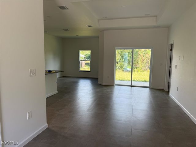 1046 Marshall AVE S, Lehigh Acres, FL 33974