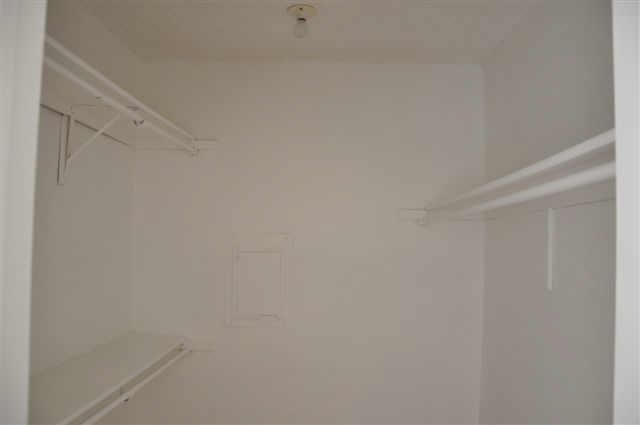 2610 Lakehill Lane 4D, Carrollton, TX 75006
