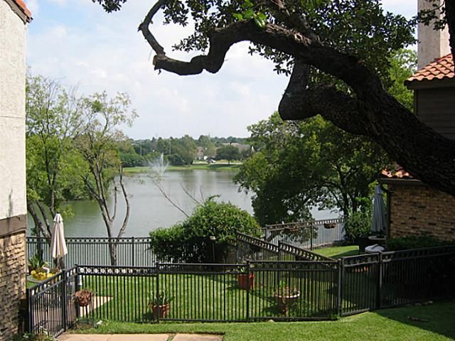 2610 Lakehill Lane 4D, Carrollton, TX 75006