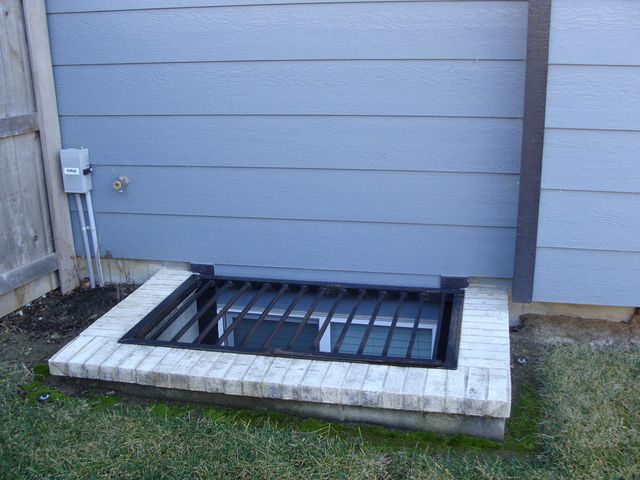 1815 S Teakwood Ct, Wichita, KS 67230