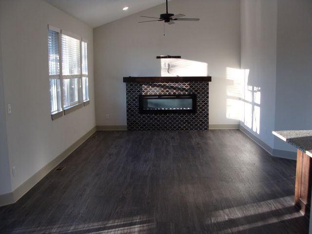 1815 S Teakwood Ct, Wichita, KS 67230