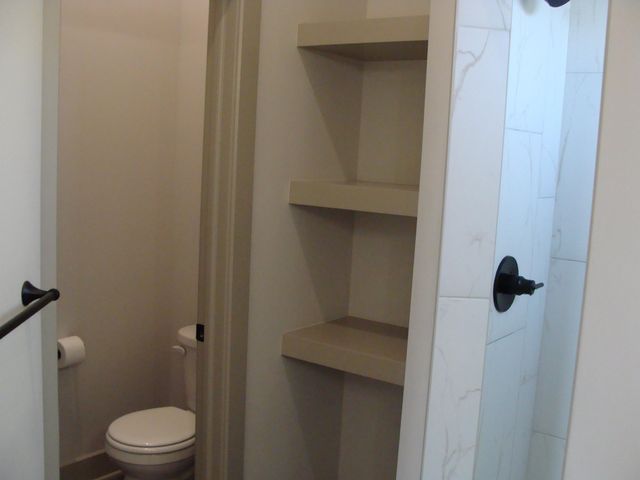 1815 S Teakwood Ct, Wichita, KS 67230