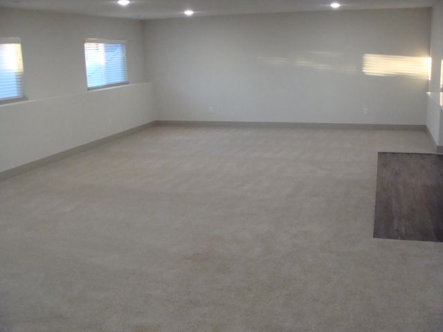 1815 S Teakwood Ct, Wichita, KS 67230