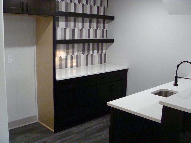 1815 S Teakwood Ct, Wichita, KS 67230