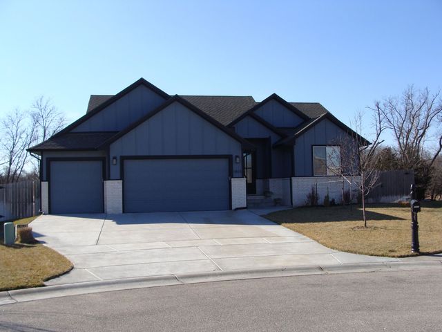 1815 S Teakwood Ct, Wichita, KS 67230