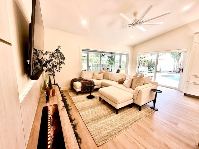 1770 NW 22nd Avenue, Delray Beach, FL 33445