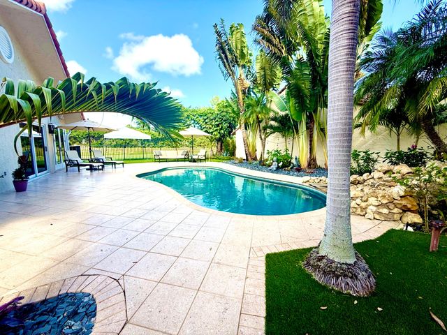 1770 NW 22nd Avenue, Delray Beach, FL 33445
