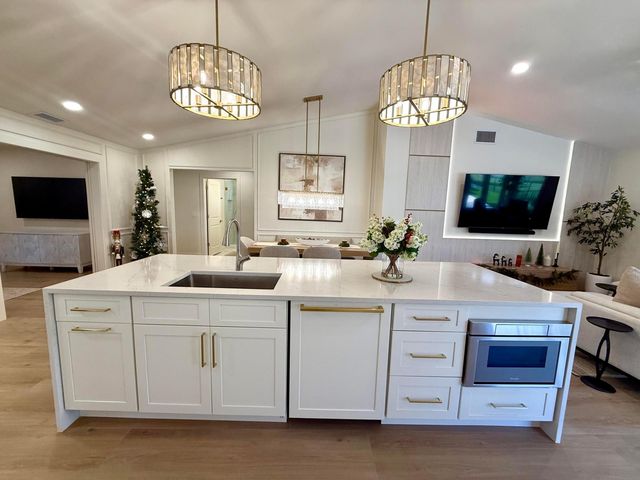 1770 NW 22nd Avenue, Delray Beach, FL 33445