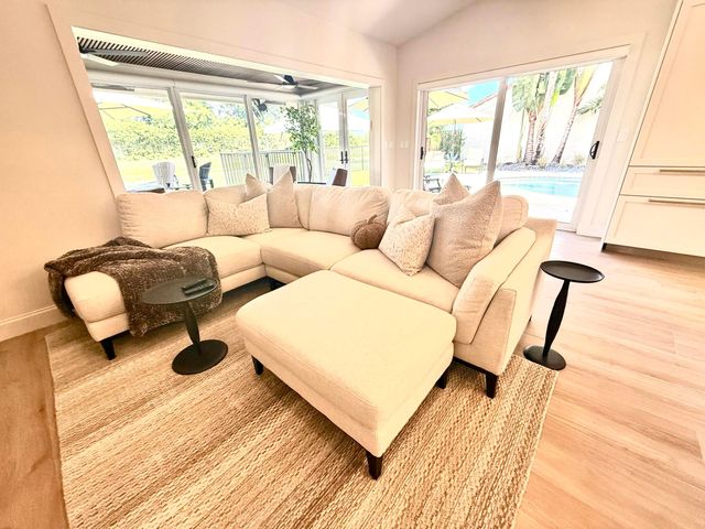 1770 NW 22nd Avenue, Delray Beach, FL 33445