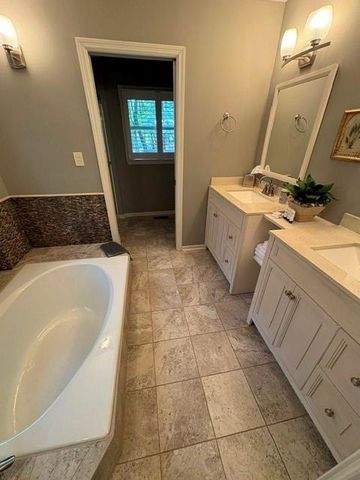 10 Morgan Walk, Big Canoe, GA 30143