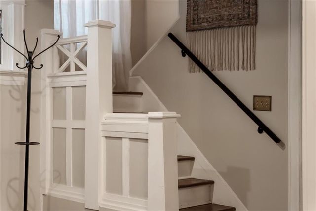 3709 Walnut Street, Kansas City, MO 64111