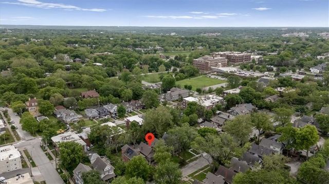 3709 Walnut Street, Kansas City, MO 64111