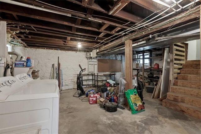 3709 Walnut Street, Kansas City, MO 64111